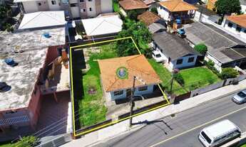 Imagem 5: Casa com terreno de 360 m² à venda na Praia dos Ingleses, a 1.900m do mar!