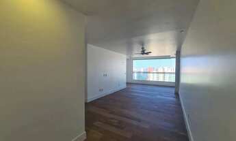 Imagem 2: EXCLUSIVO APARTAMENTO DE ALTO PADRAO NO RENASCENÇA, VISTA MAR E SUPER VENTILADO, REFORMADO