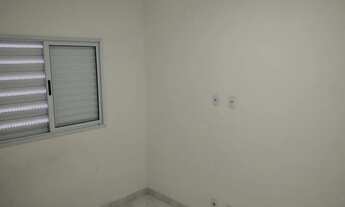 Imagem 3: Casa de condomínio Melvi. Leia anúncio