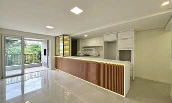 Imagem 3: O apartamento possui aprox 93² e contem 02 dormitórios, sendo 02 suítes, sala de estar com