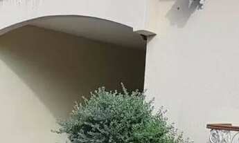 Imagem 3: Casa Comercial Duplex em Lagoa Nova com 4/4, 250m², 2 Vagas de Garagem