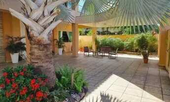 Imagem 5: Condomínio Aristocrático, Casa Duplex com 5 Suítes + Escritórios, Espaço Gourmet, Piscina