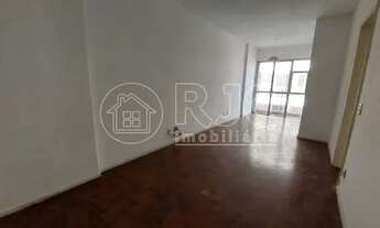 Imagem 2: Imóvel para venda tem 74 metros quadrados com 2 quartos em Vila Isabel - Rio de Janeiro