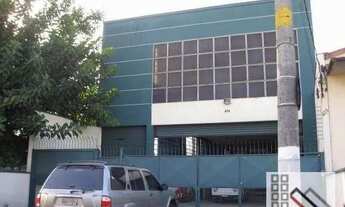 Imagem: GALPÃO (870m²). LOCALIZAÇÃO ESTRATÉGICA