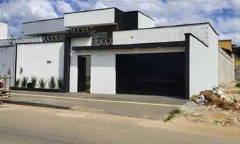 Imagem 2: Casa com 3 suítes e piscina próximo ao jardins Madri em Setor Três Marias - Goiânia - GO