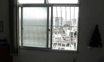 Imagem 2: Apartamento para venda tem 70 metros quadrados com 2 quartos em Vila Isabel - Rio de Janei