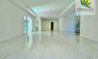 Imagem 4: Casa duplex, nova e nascente no condomínio Alphaville Fortaleza