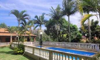 Imagem 2: 1.000 m², em condomínio, 03 dormitórios, churrasqueira, pomar e piscina !!