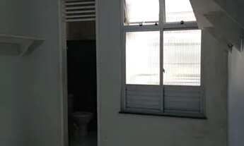 Imagem 3: Aluga-se Quarto Quarto com aluguel por R$667 /mês