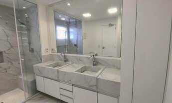 Imagem 2: Apartamento para venda com 223 metros quadrados com 5 quartos em Jardim Marajoara - São Pa