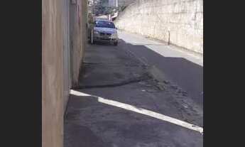 Imagem 2: Casa tres quartos