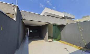 Imagem 2: Casa nova, com 3 suites, sendo um deles com closet