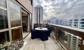 Imagem 2: Apartamento duplex com vista para o mar !