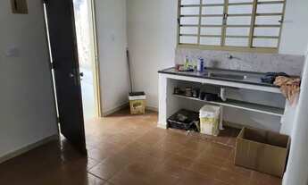 Imagem 2: 2 comodos fundos Jd. do Lago perto posto