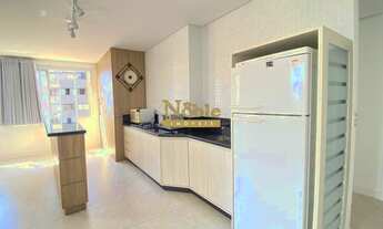 Imagem 2: Mobiliado com 02 dormitórios sendo uma suíte - 100m do mar / Vaga de garagem / No coração