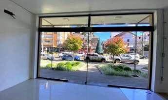 Imagem 2: Sala comercial no Centro de Gramado!