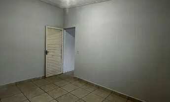 Imagem 7: Casa para aluguel possui 51 metros quadrados com 2 quartos em Centro - Anápolis - GO