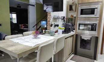 Imagem: Casa à Venda, Semimobiliada, Pé direito