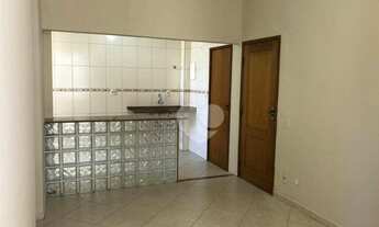 Imagem: Apartamento com sala, 2 quartos, 2 banheiros