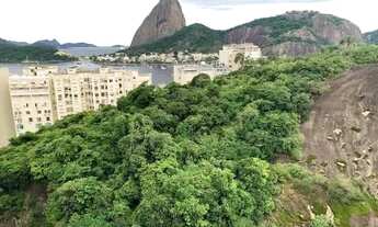 Imagem 3: Cobertura duplex com vista indevassavel para a Baía de Guanabara