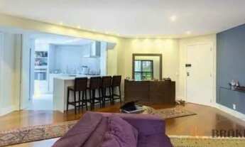 Imagem: Apartamento reformado com 120m² de área