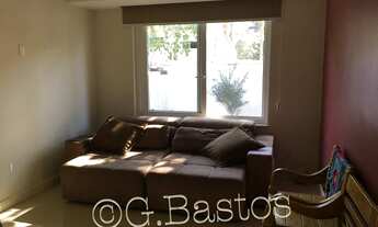 Imagem 5: CASA COM 4 SUITES EM ITACOATIARA UMA QUADRA DA PRAIA