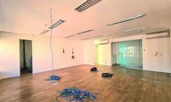 Imagem 4: Sala comercial de 107m², 4 banheiros, 2 vagas na Rua Maestro Cardim