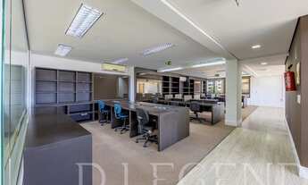 Imagem 3: Biltmore Office Center - Meio Andar mobiliado no Bairro Praia de Belas