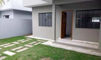 Imagem 3: Vendo Casa Araruama Região dos Lagos RJ 2 Quartos Sendo 1 Suíte Garagem Quintal Área Serv