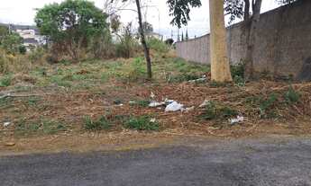 Imagem 2: Lote de 700 metros no Bairro Ibituruna