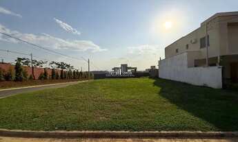 Imagem 6: Oportunidade Jardins Capri com 415,44 m² - Quitado R$ 340.000,00