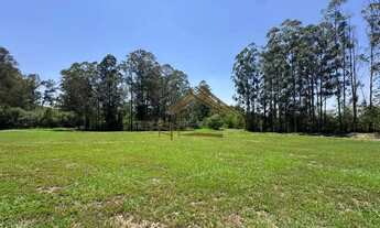 Imagem 4: Terreno com 420 m² no Ninho Verde 1, oportunidade de momento, rua sem saída