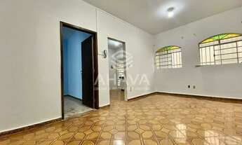 Imagem: Linda Casa Para Locação! 2 Quartos - 1