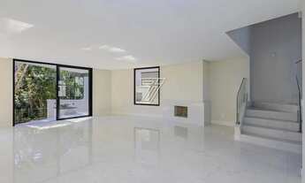 Imagem: Casa em Condomínio com 3 suítes e 5 vagas