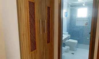 Imagem 7: Locação anual Apto. com 2 dormitórios na praia da Enseada - Guarujá/SP. R$ 2.700,00