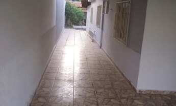 Imagem 2: CASA + BARRACÃO À VENDA - JARDIM PALMEIRAS