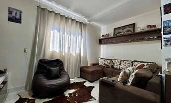 Imagem 2: Sobrado Triplex Excelente Padrão à Venda no Residencial das Rosas Anápolis