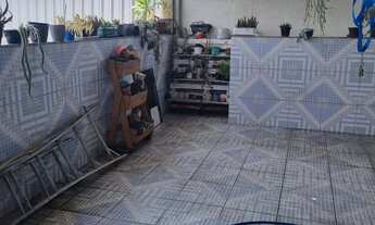 Imagem 4: Casa mobiliada com terração