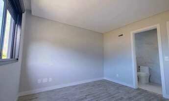 Imagem 4: Casa com 4 dormitórios sendo 3 suítes e 2 vagas - Rio Tavares, Florianópolis/SC