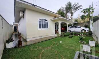 Imagem 2: GOVERNADOR CELSO RAMOS - Casa Padrão - Areias De Baixo