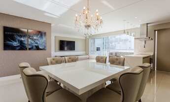 Imagem 2: Apartamento com 4 dormitórios à venda no Estreito em Florianópolis