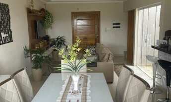 Imagem 3: Casa Sobrado - Jacareí - Jardim Sant'Anna do Pedregulho - 4 Dormitórios - 190m²