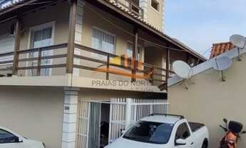 Imagem 3: RESIDENCIAL COM 6 APARTAMENTOS + 1 CASA NA QUADRA DO MAR