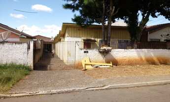 Imagem 4: TERRENO com quatro casas de madeira #Oportunidade