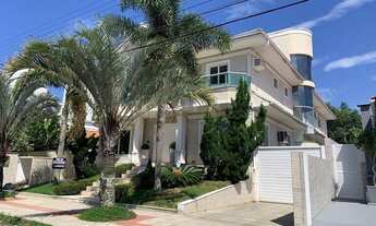 Imagem 2: Casa para venda tem 650 metros quadrados com 6 quartos em Jurerê - Florianópolis - SC