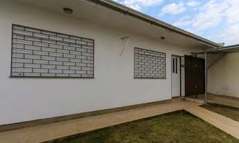 Imagem 4: Casa com 2 Quartos para Alugar no bairro Nossa Senhora Das Graças com 82m²