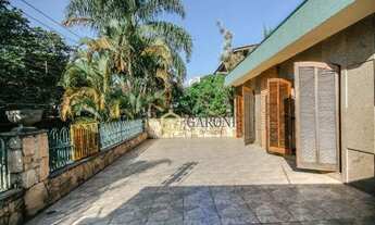 Imagem 3: Linda Casa Térrea, 5 Dormitórios, 1 Suite, 5 Vagas, Churrasqueira e Piscina. Vila Leopoldi