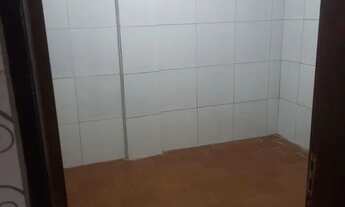 Imagem 3: Casa com 4 quartos, banheiro, terraço c/garagem, quintal,sala cozinha amplos