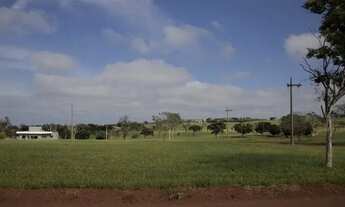 Imagem 2: Lote de 390m2 no condomínio Rivieira de St. Cristina IV em Arandu