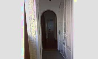 Imagem 7: Casa maravilhosa, com pintura nova super bem conservada em um dos bairros mais nobres da z